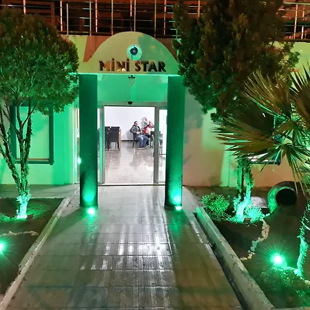 Mini Star Hotell 2*