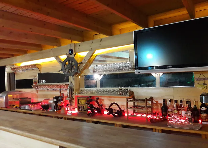 מלון Mini Star 2*