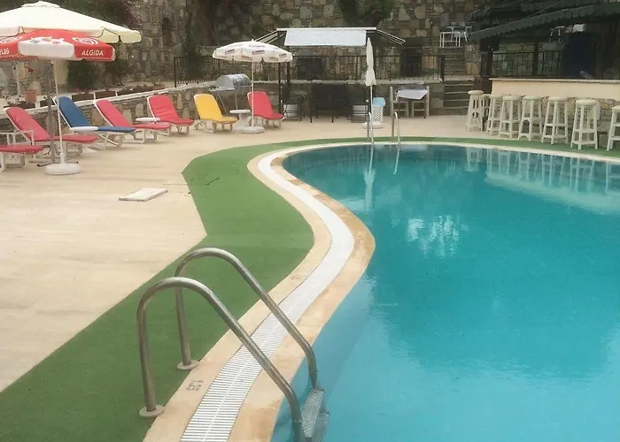 מלון Mini Star 2*